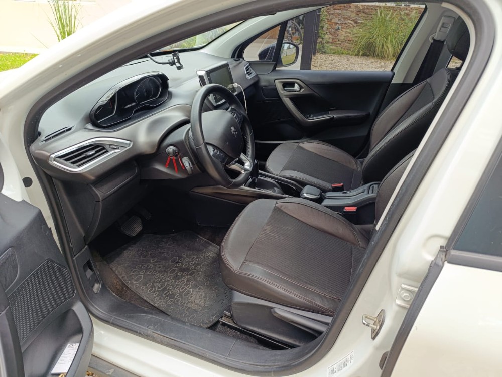 Peugeot 2008 THP — foto 3